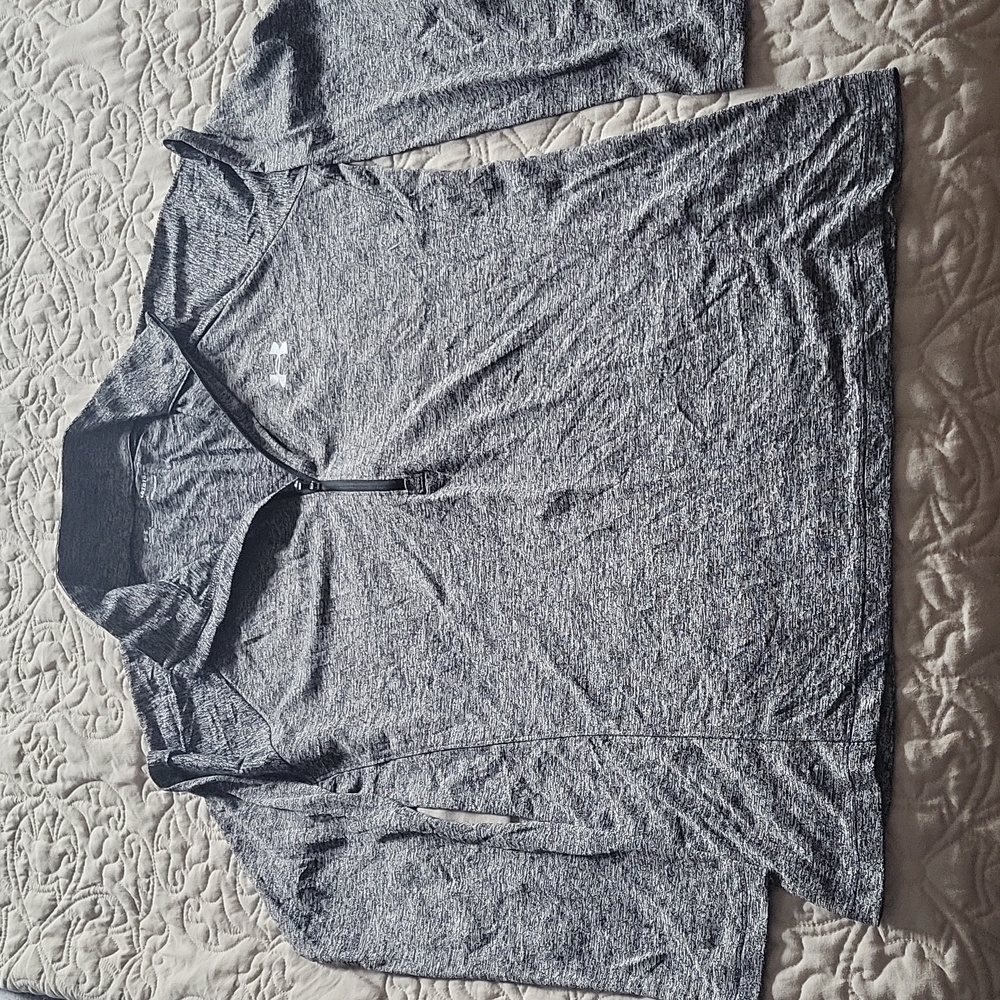 UNDER ARMOUR half zip